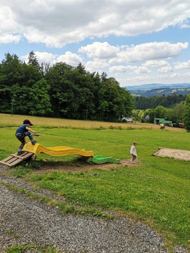 krkonoše benecko s dětmi, lufťákova stezka,