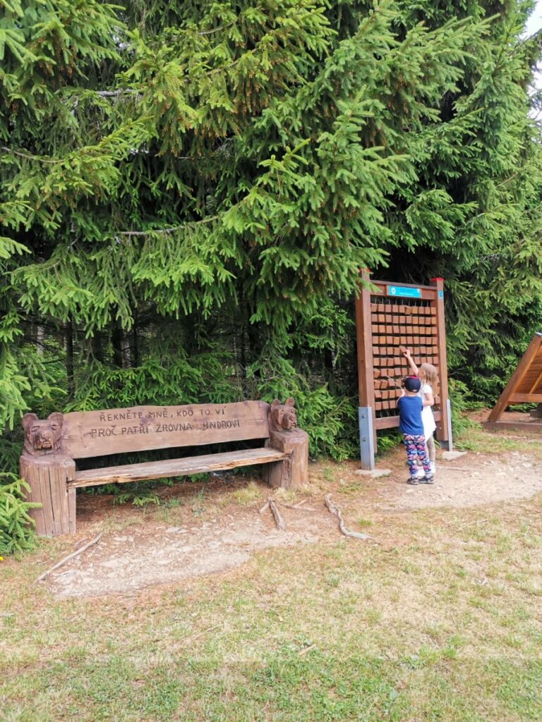 krkonoše benecko s dětmi, lufťákova stezka,