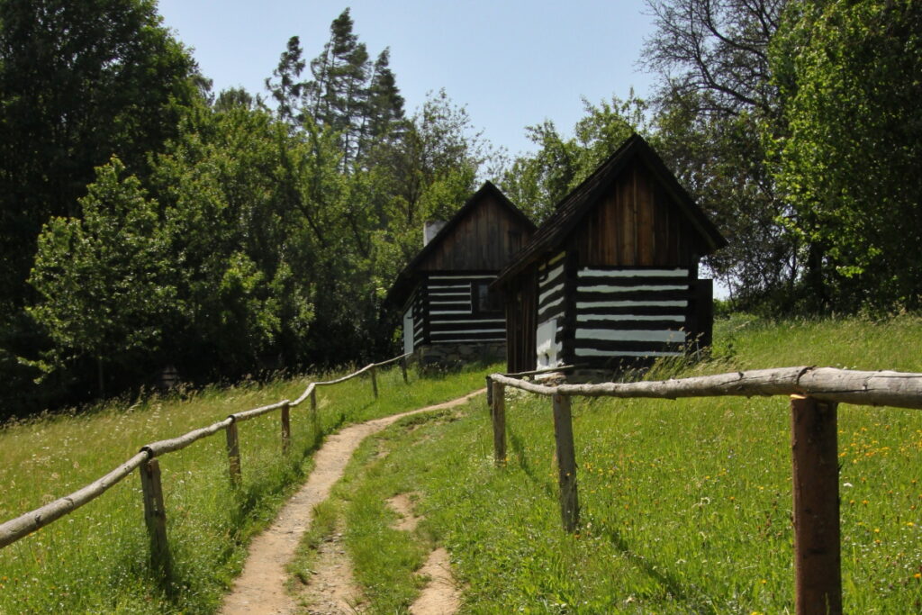 skanzen veselý kopec suška ovoce ze střítěže