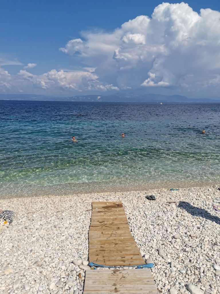 oblázkové pláže na ostrově Antipaxos